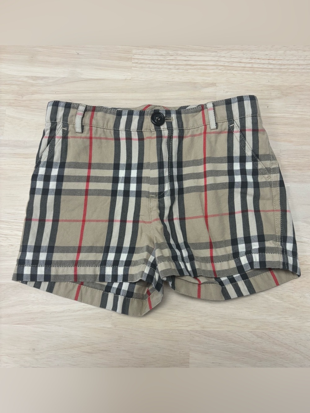 Burberry Oscar check shorts